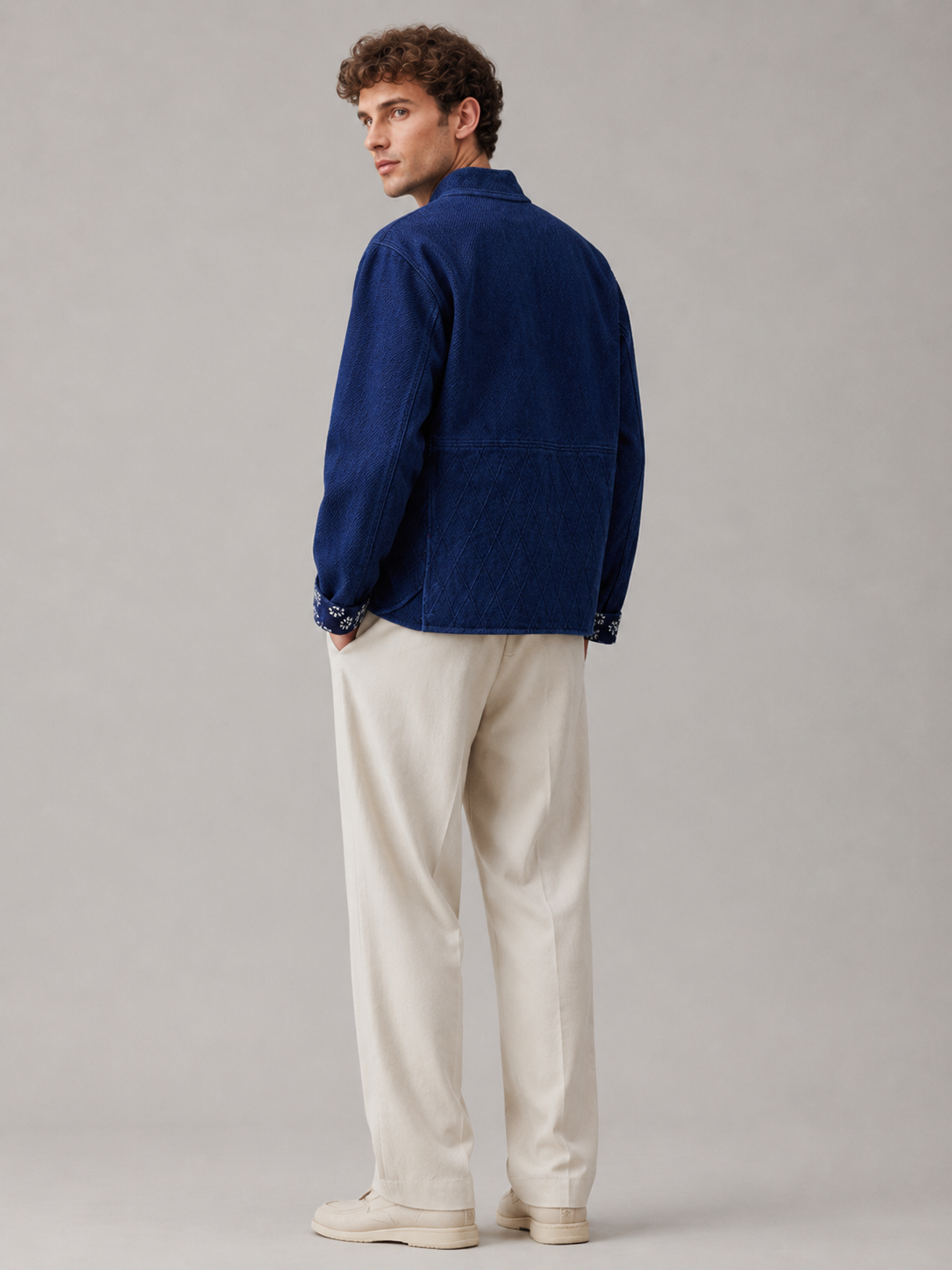 Veste kimono bleu indigo en coton fait main