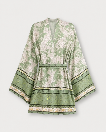 Kimono court vert sauge à motifs floraux