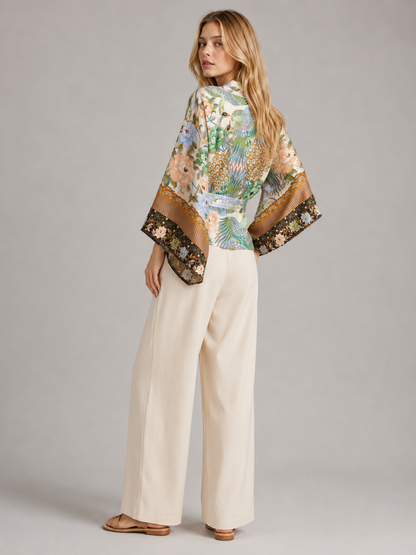 Kimono court cache-cœur à motif paon & pivoine