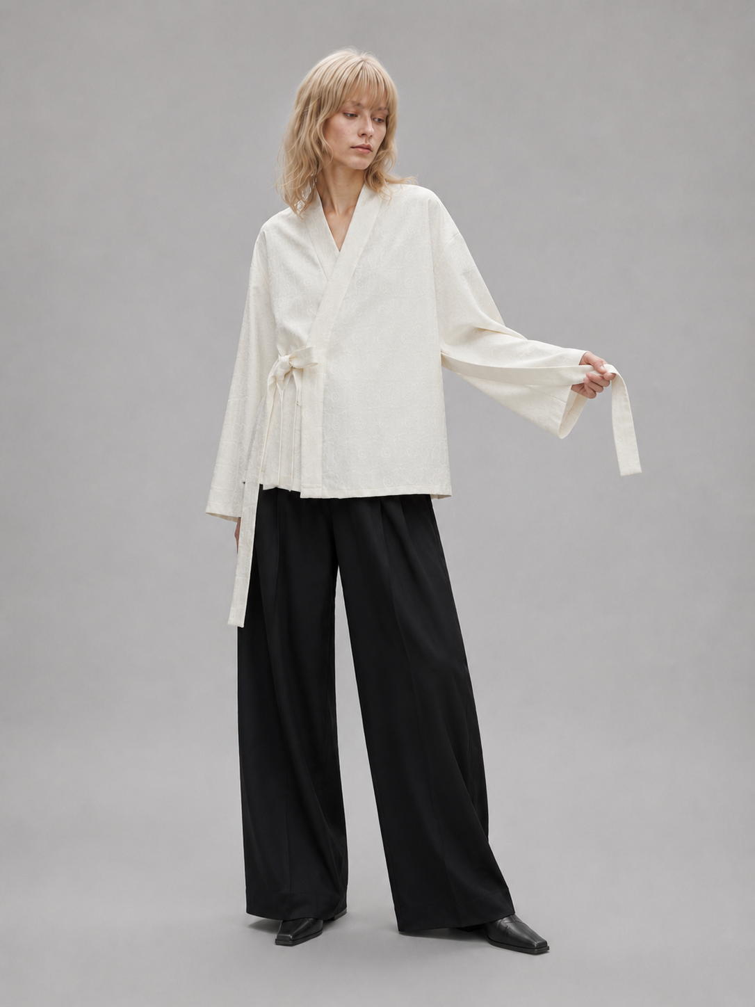 Veste cache-cœur style kimono jacquard