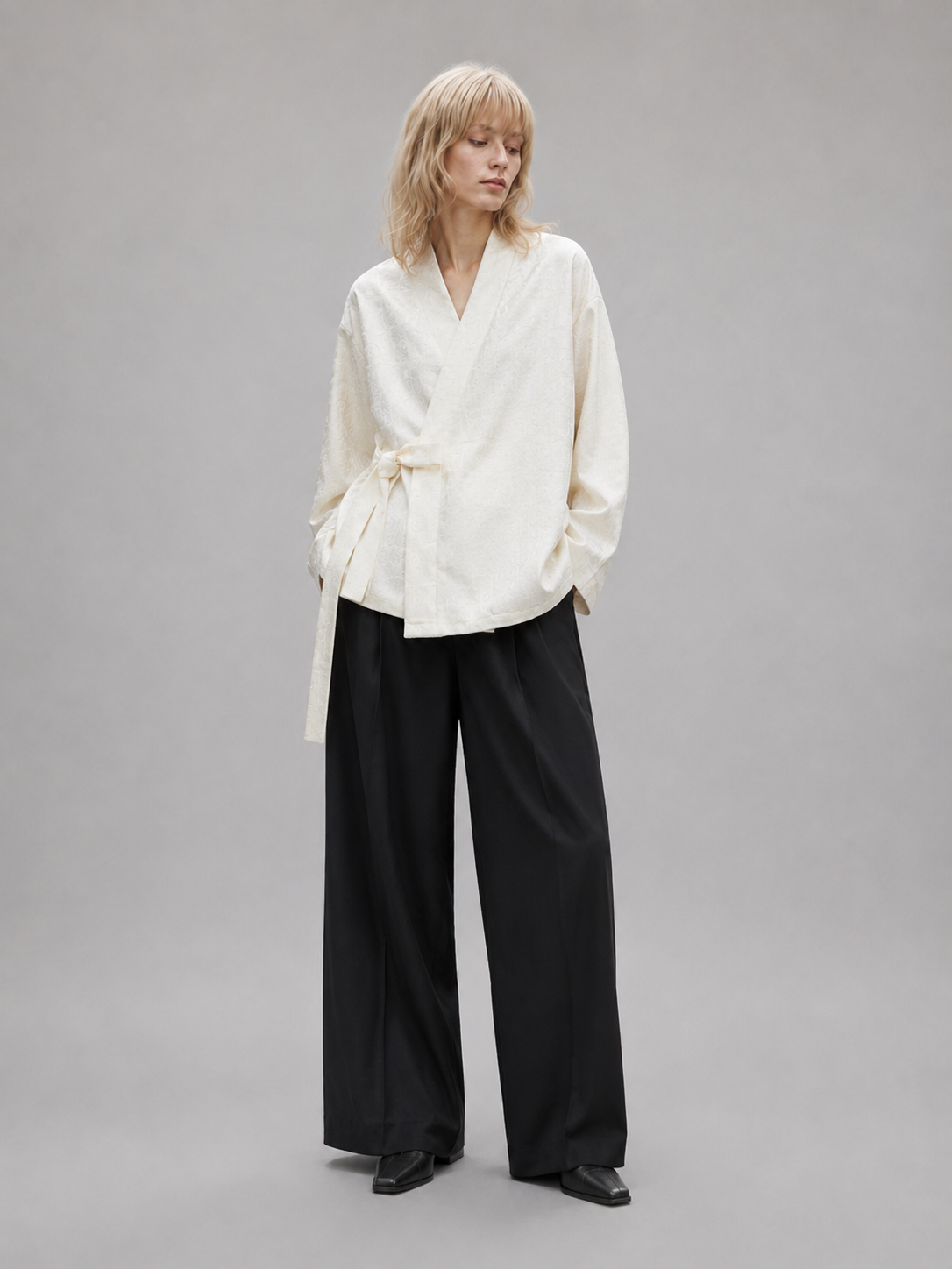 Veste cache-cœur style kimono jacquard