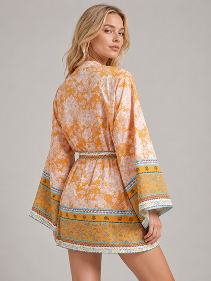 Kimono court à dominante ocre