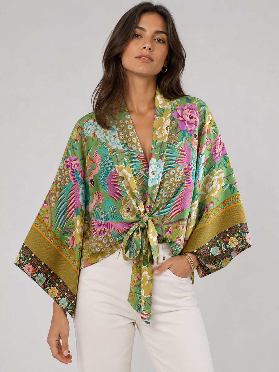 Kimono court cache-cœur à motif paon & fleurs