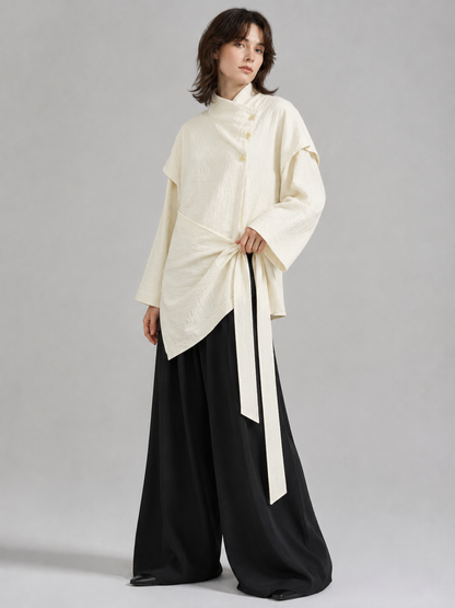 Veste asymétrique – unisexe et intemporelle