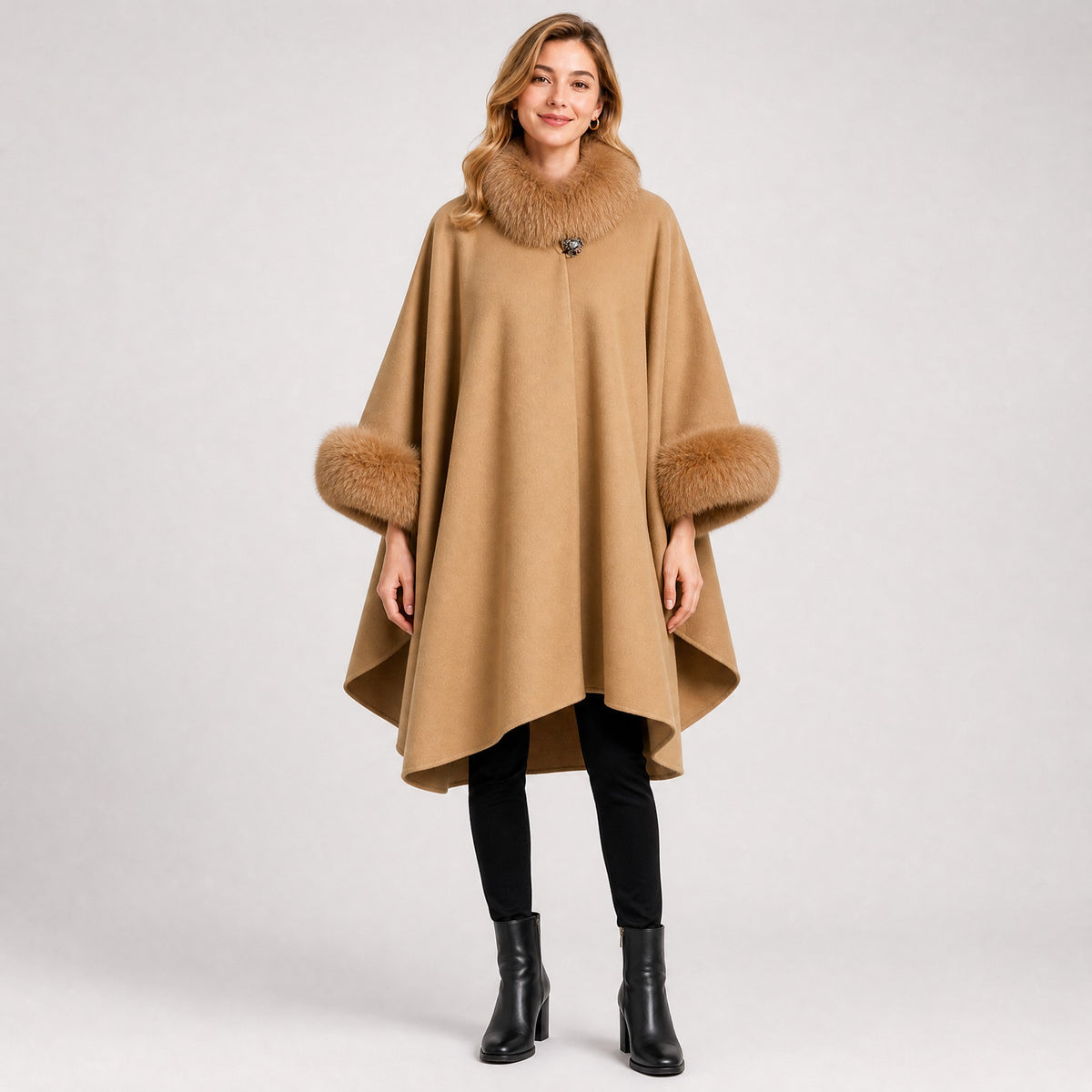 Poncho cape camel Elyne, collection hiver
