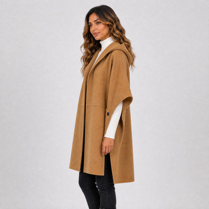 Manteau Poncho Cape à Capuche Femme camel, vue de profil