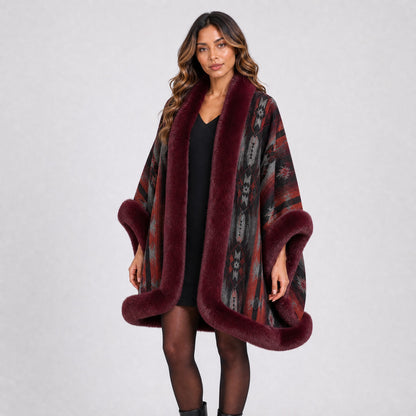 Poncho Cape Jacquard Ethnique Col Effet Fourrure bordeaux, vue de face
