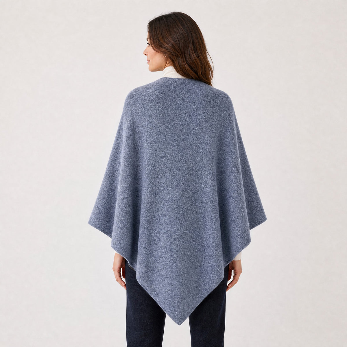 Poncho Châle Enveloppant en Maille Femme gris, vue de dos