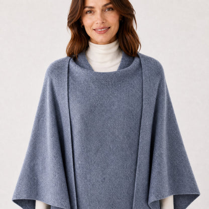 Poncho Châle Enveloppant en Maille Femme gris, détail de la matière