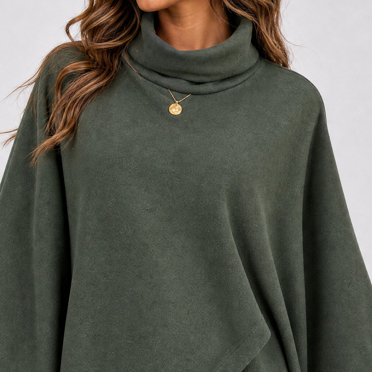 Poncho Col Montant Femme en Polaire vert, détail de la matière