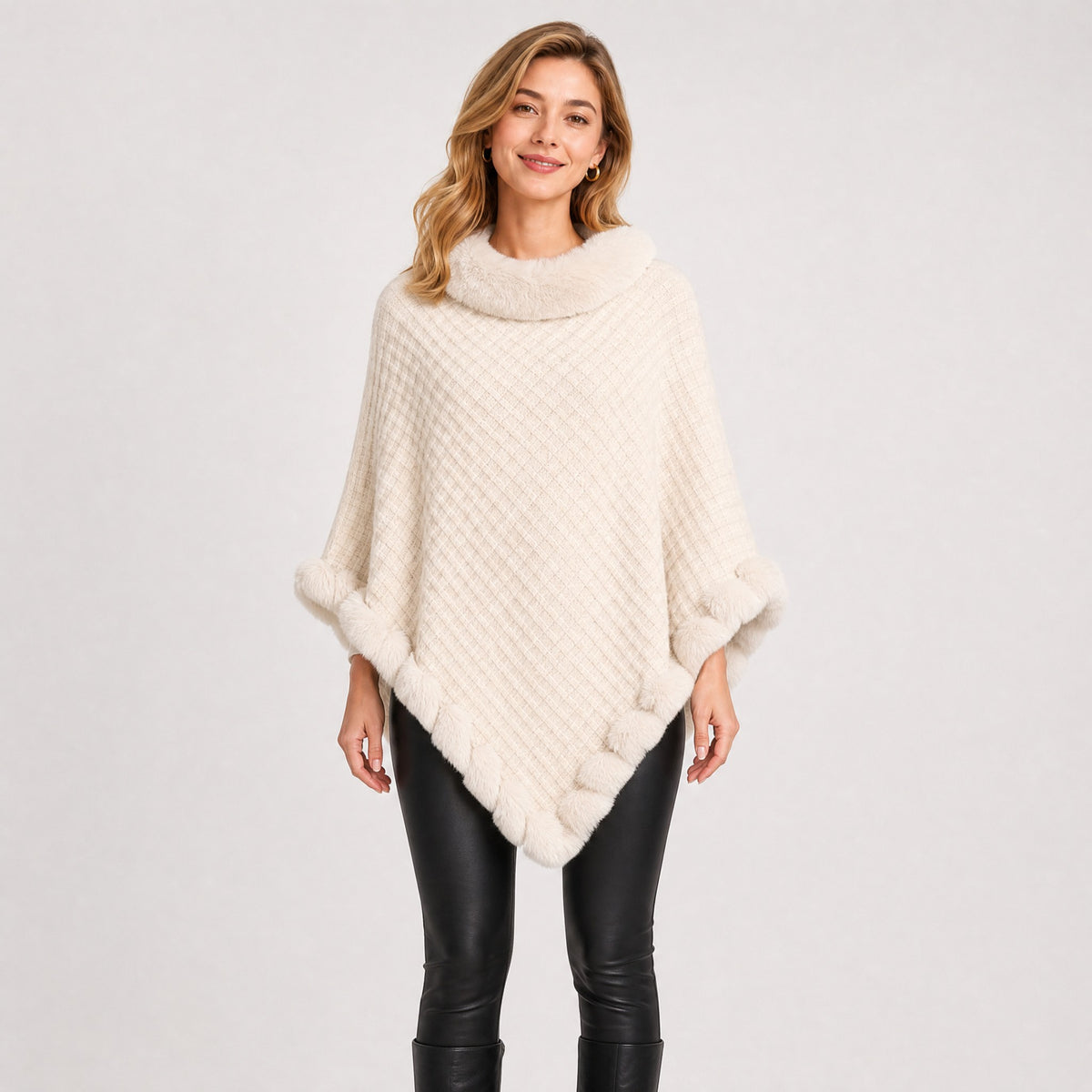 Poncho Tricot Col Effet Fourrure Femme beige, vue de face