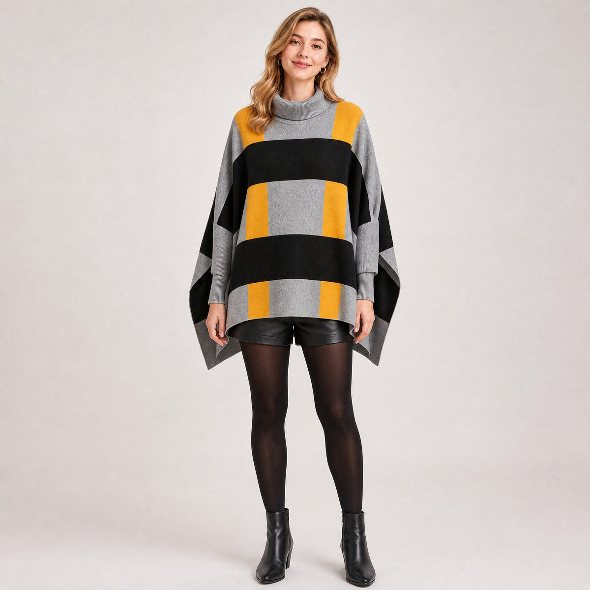Pull Poncho Col Roulé à Carreaux Femme gris et jaune, vue de face